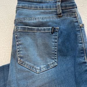 2/$20 Dark Jeans Raw Hem, 29